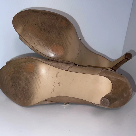 Marc Fisher, 8M, Shimmee Peep Toe Camel Suede Leather Zip/buckle ankle bootie - Picture 10 of 11